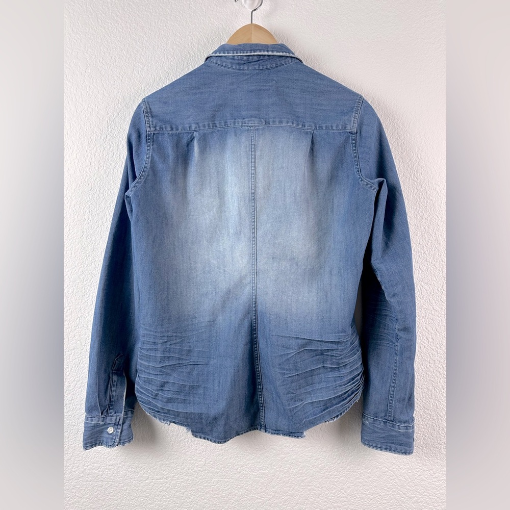 Frank & Eileen Barry Denim Button Up in Distressed Vintage Wash - Picture 4 of 9